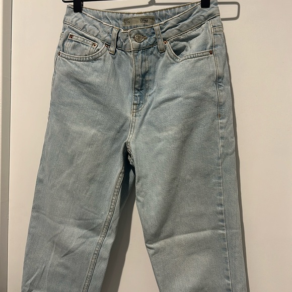 TOPSHOP MOTO PETITE MOM JEANS - Picture 3 of 8